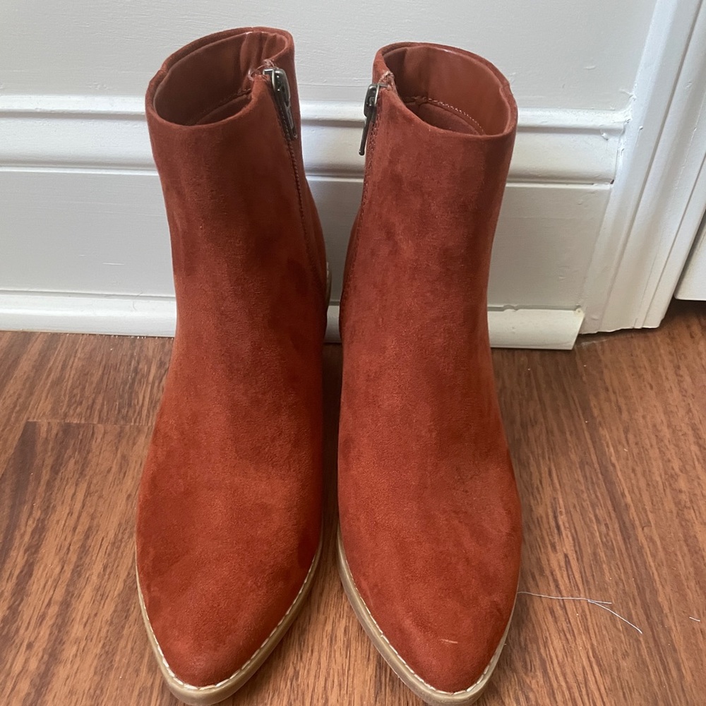 Universal Thread Booties Burnt Orange